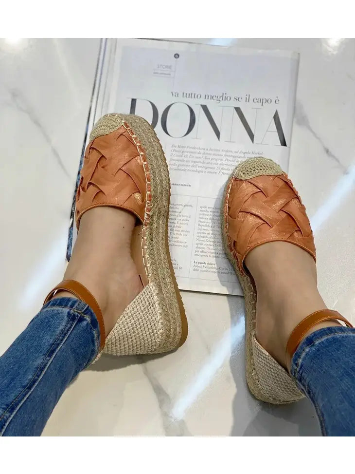 WOVEN ESPADRILLES