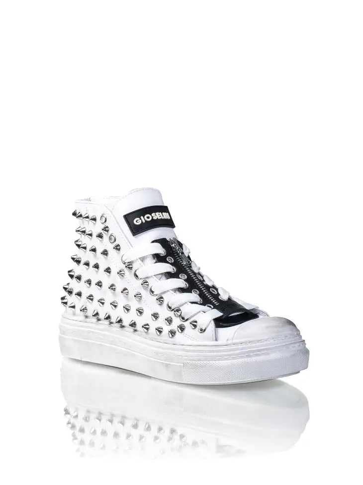 PLAY WHITE SNEAKERS WITH STUDS