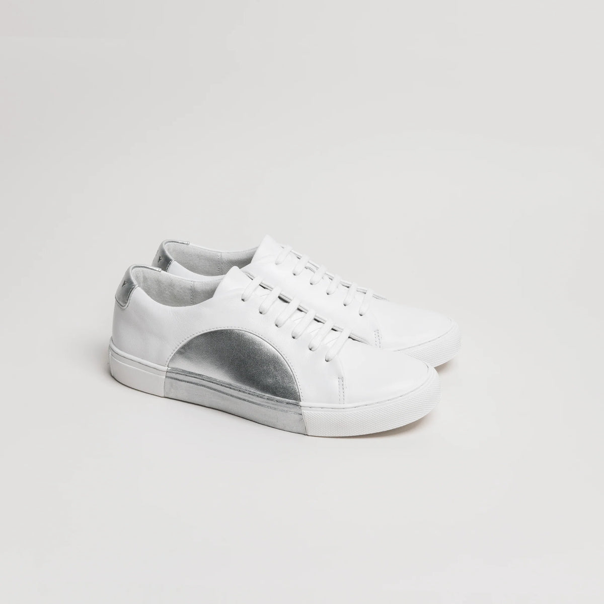 CIRCLE LOW SNEAKERS