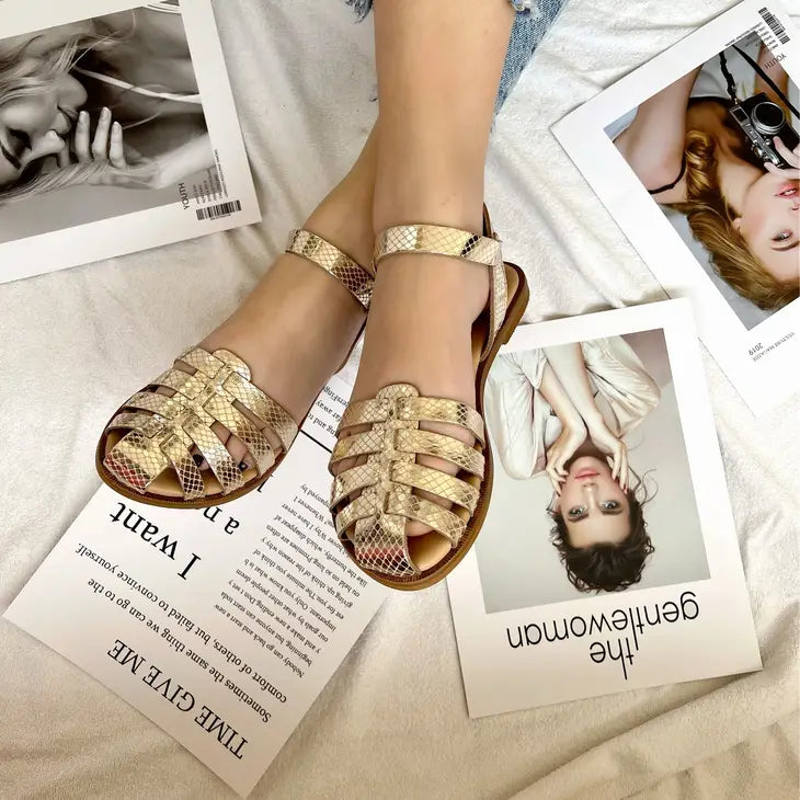 CLOSED TO GLADIATOR SANDAL