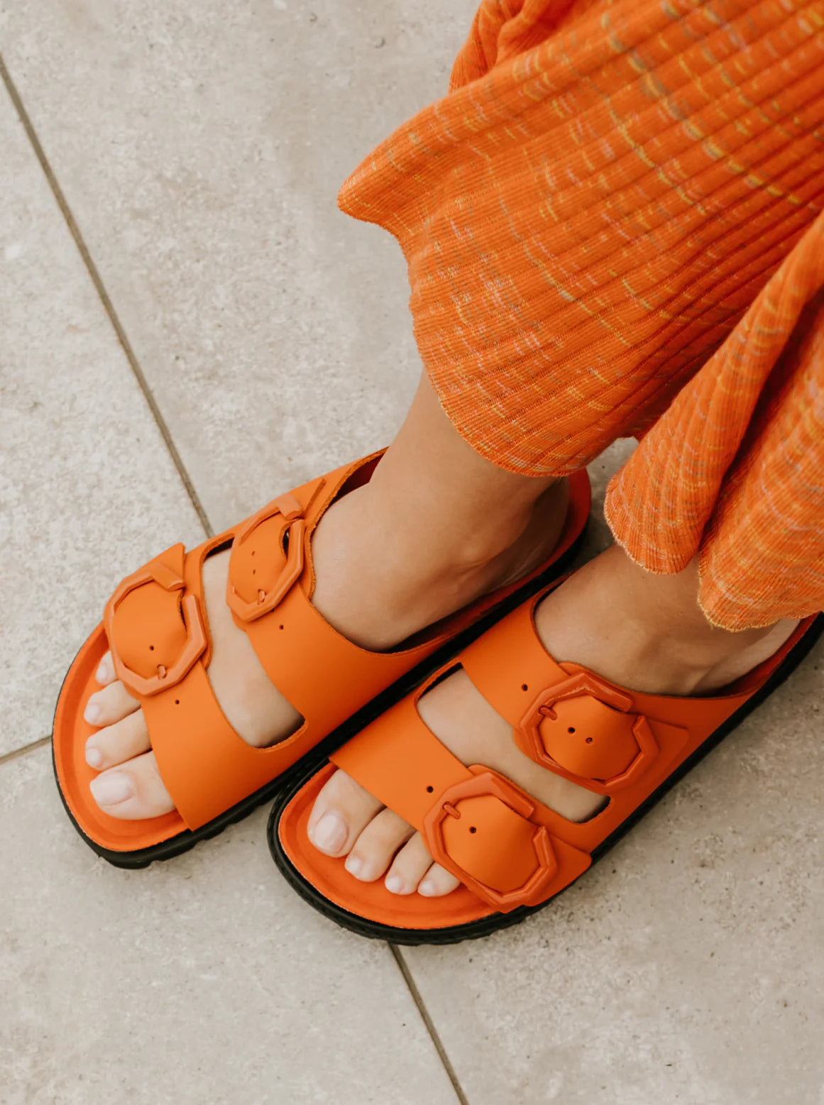 GALIA ORANGE SANDAL