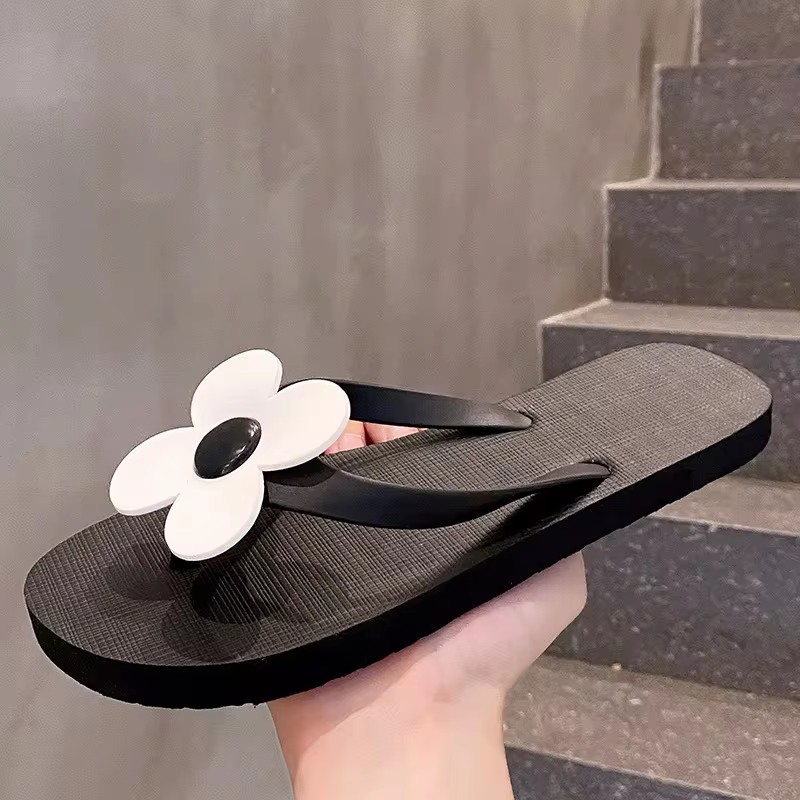 Flower Bomb Flip Flop