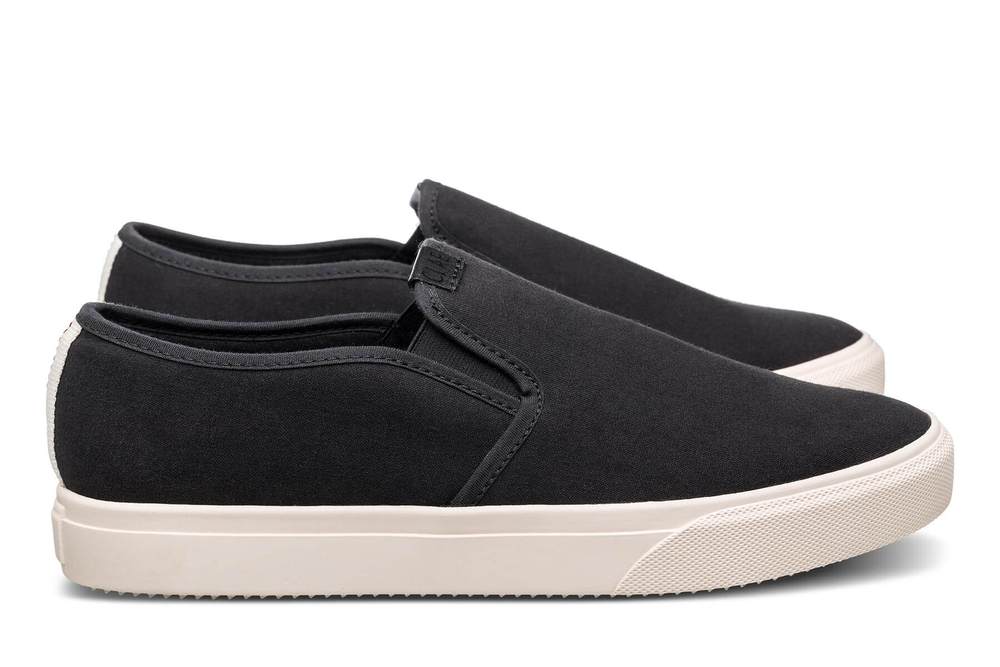 Porter Men Sneakers (Black Organic Canvas)