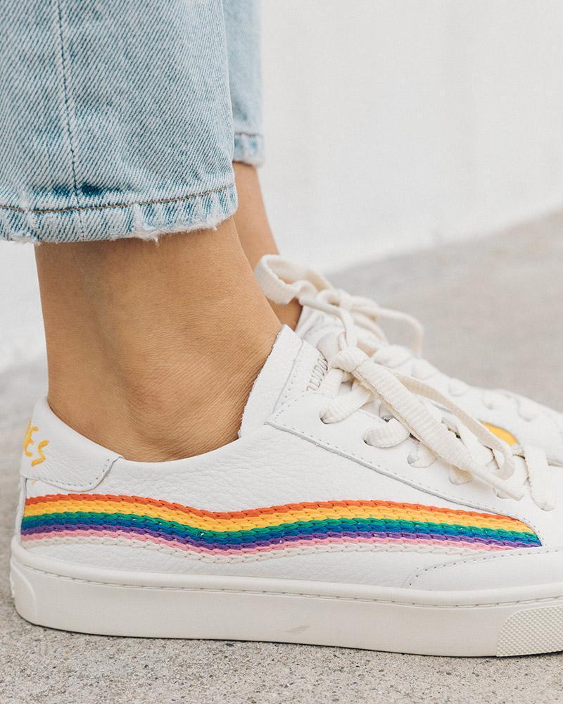 Rainbow Wave Women Sneakers (White)